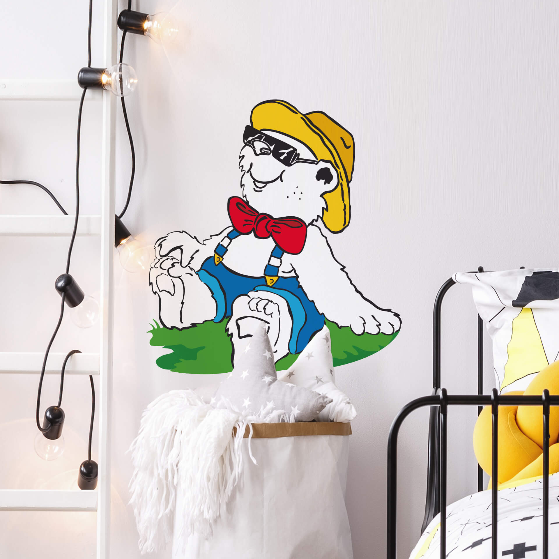 Wallsticker Bjørn med Sommerhat