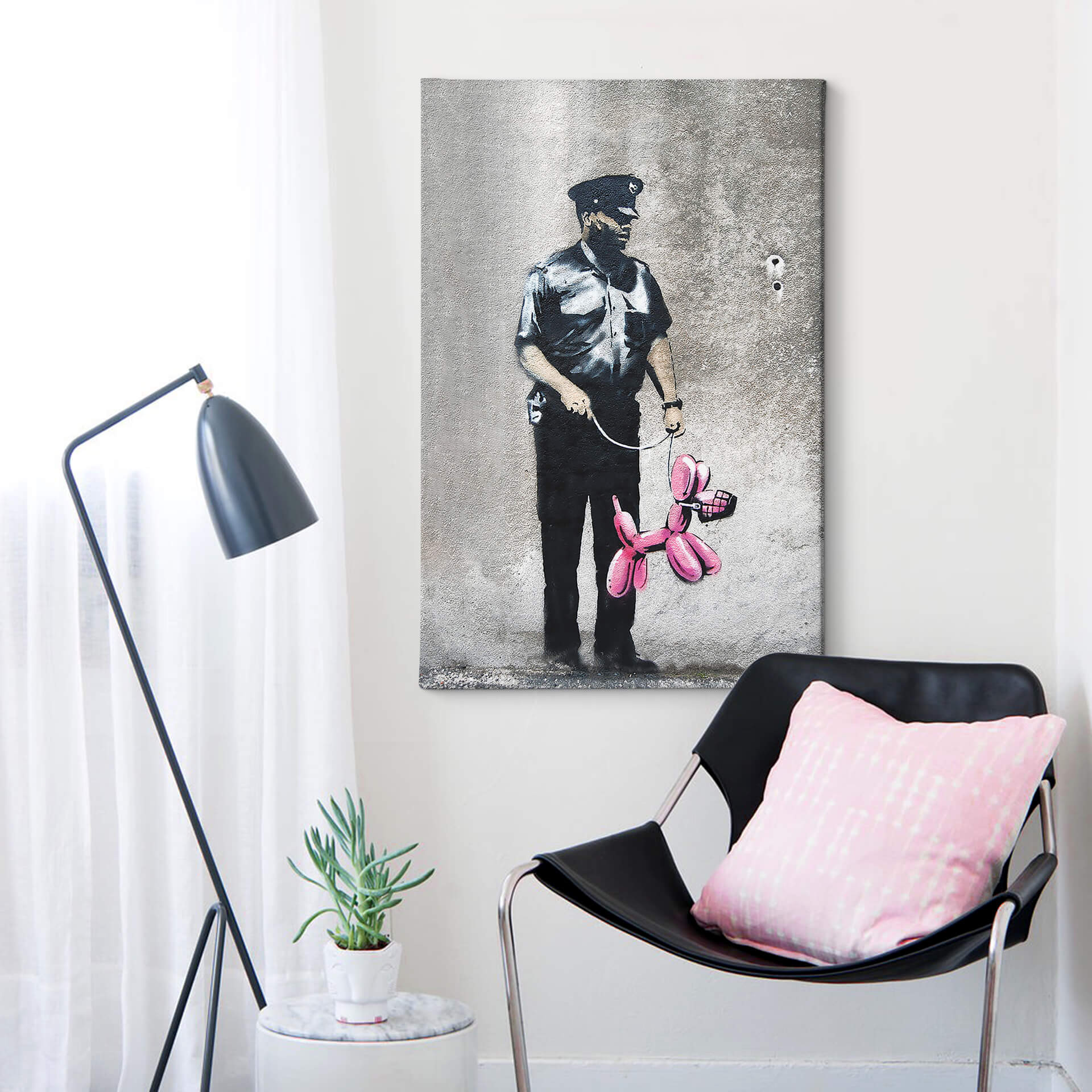 Obraz na płótnie Banksy - Strażnik policyjny różowy pies z balonem