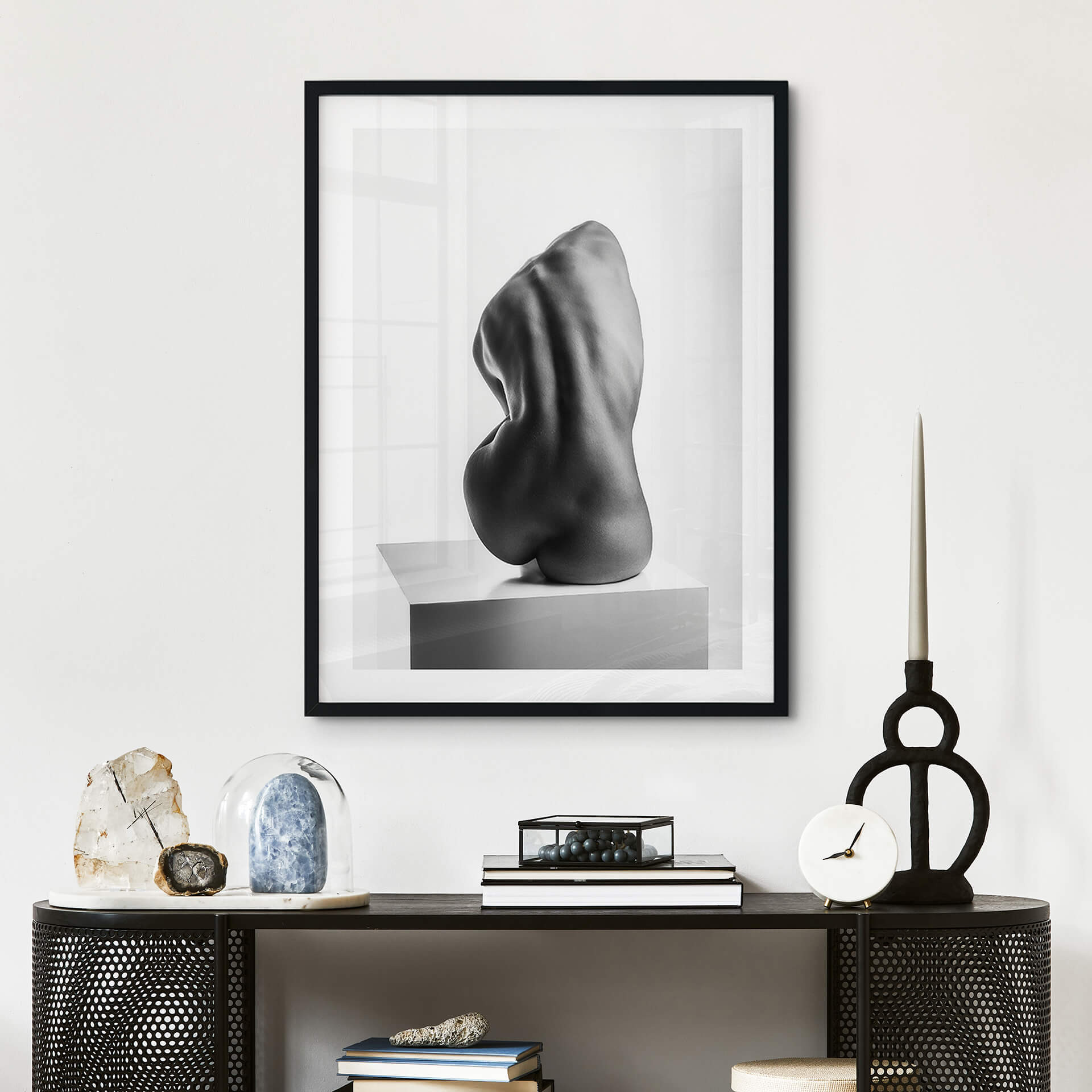 Poster Valevicius - Sinnliche Skulptur eines weiblichen Rückens