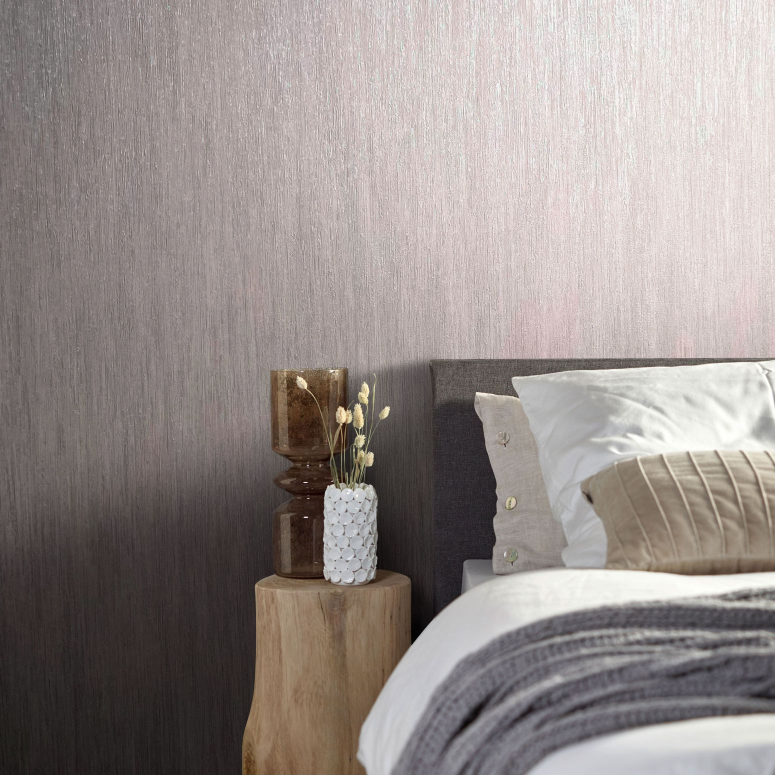 Effen behang, vliesbehang Natural Opulence roodbruin