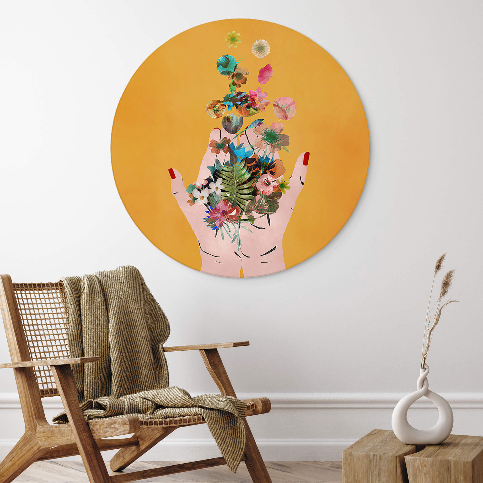 Vægcirkel Treechild - Colorful flowers in Frida's hands – print på aluminium (Alu-Dibond)