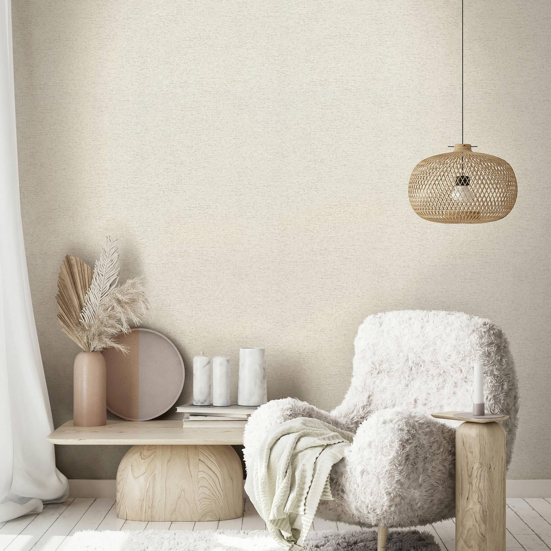 Vliesbehang in een licht gevlekte look als effen beige structuur
