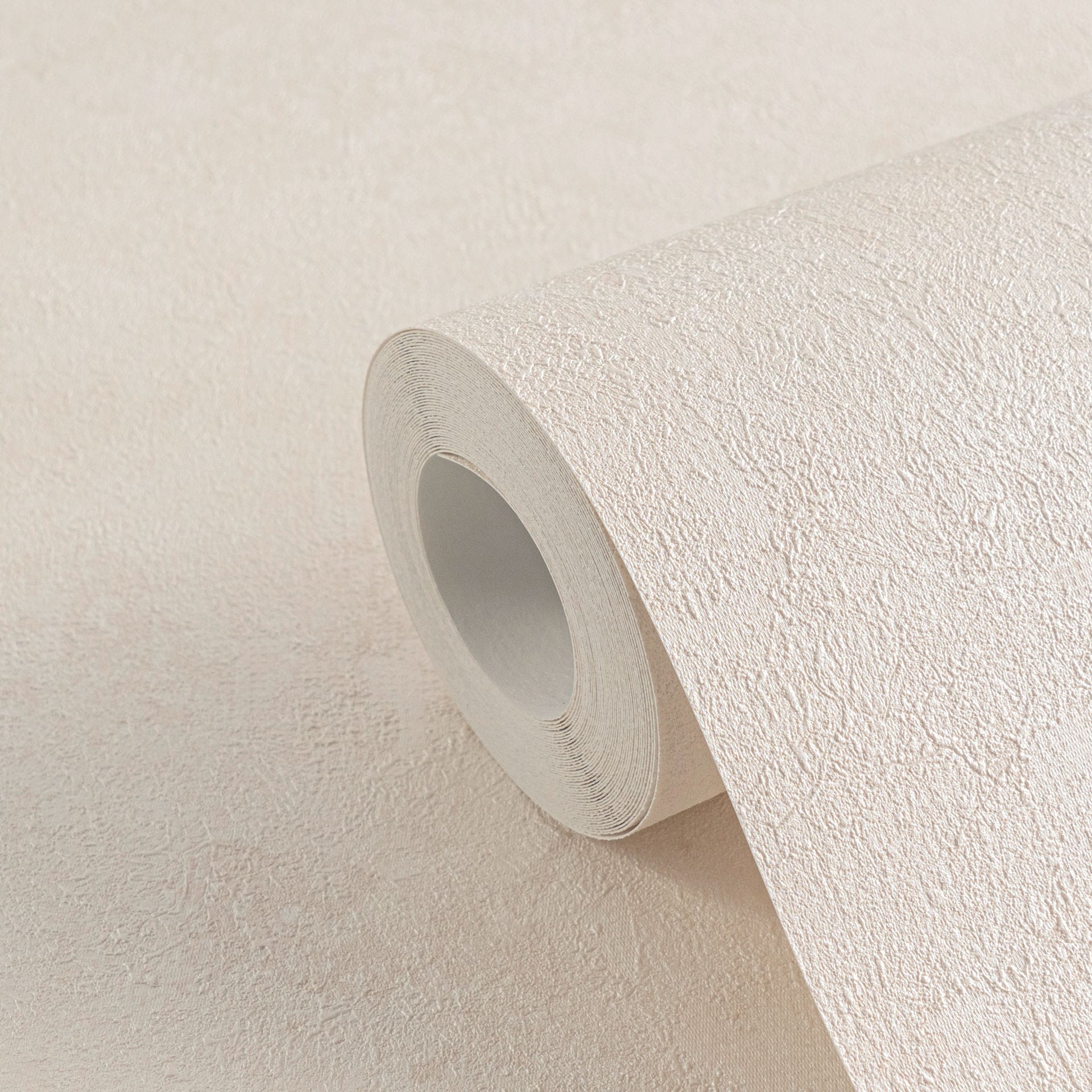 Betonlook behang crème - Vliesbehang licht & natuurlijk getextureerd