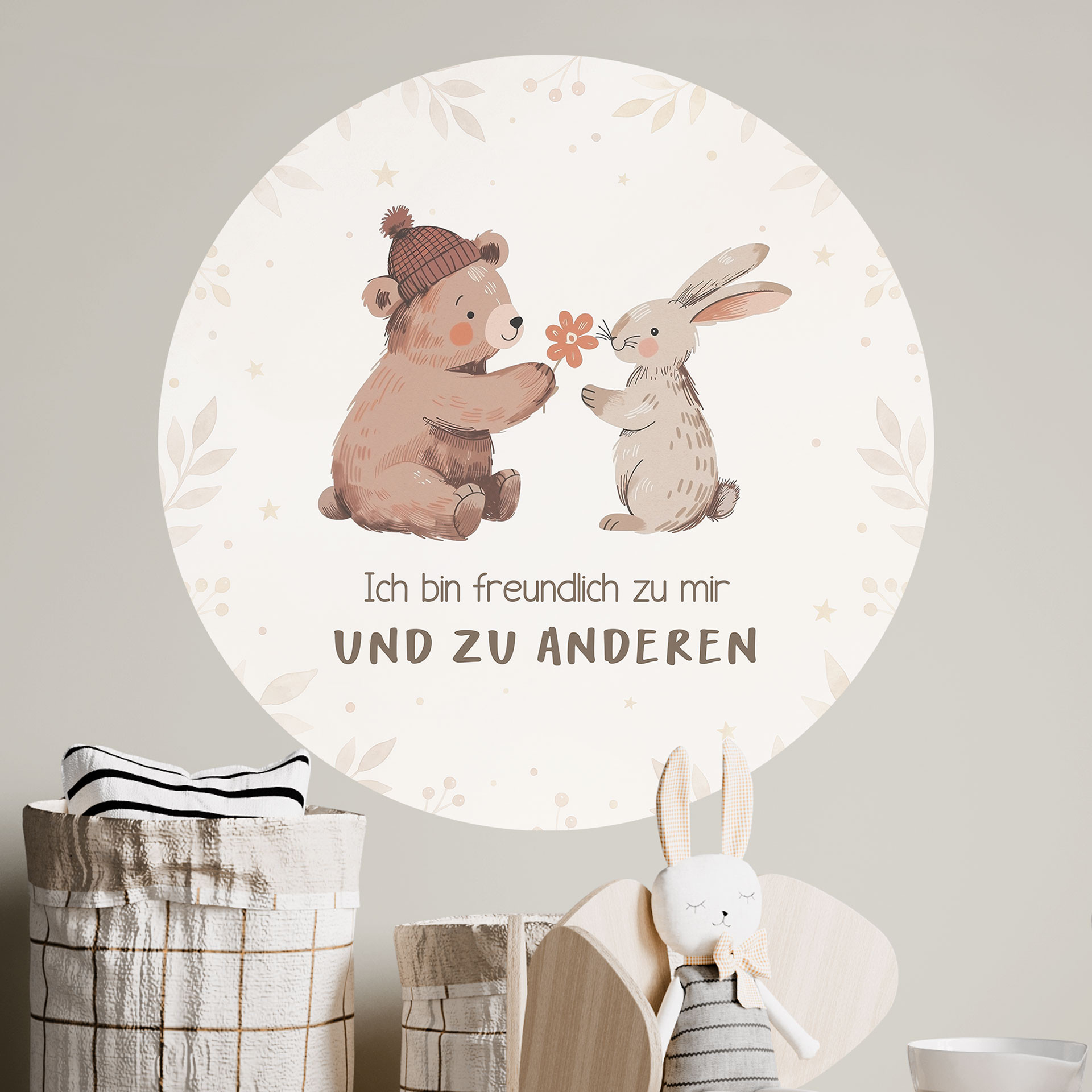 Rundes Wandtattoo mit Bär und Hase - Mutmachspruch 'Ich bin freundlich' fürs Kinderzimmer