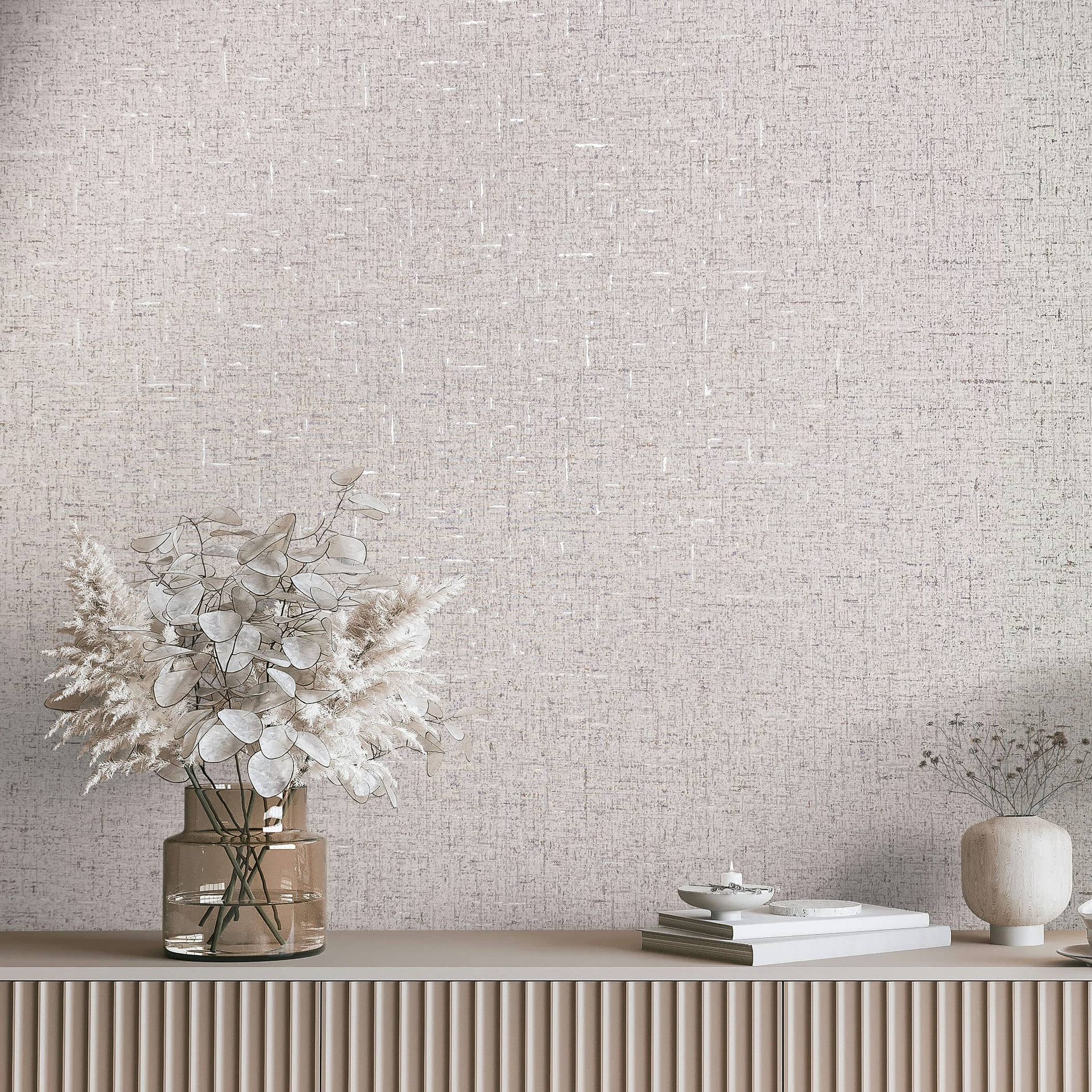 Vliesbehang met een licht glanzende beige, grijze effen structuur