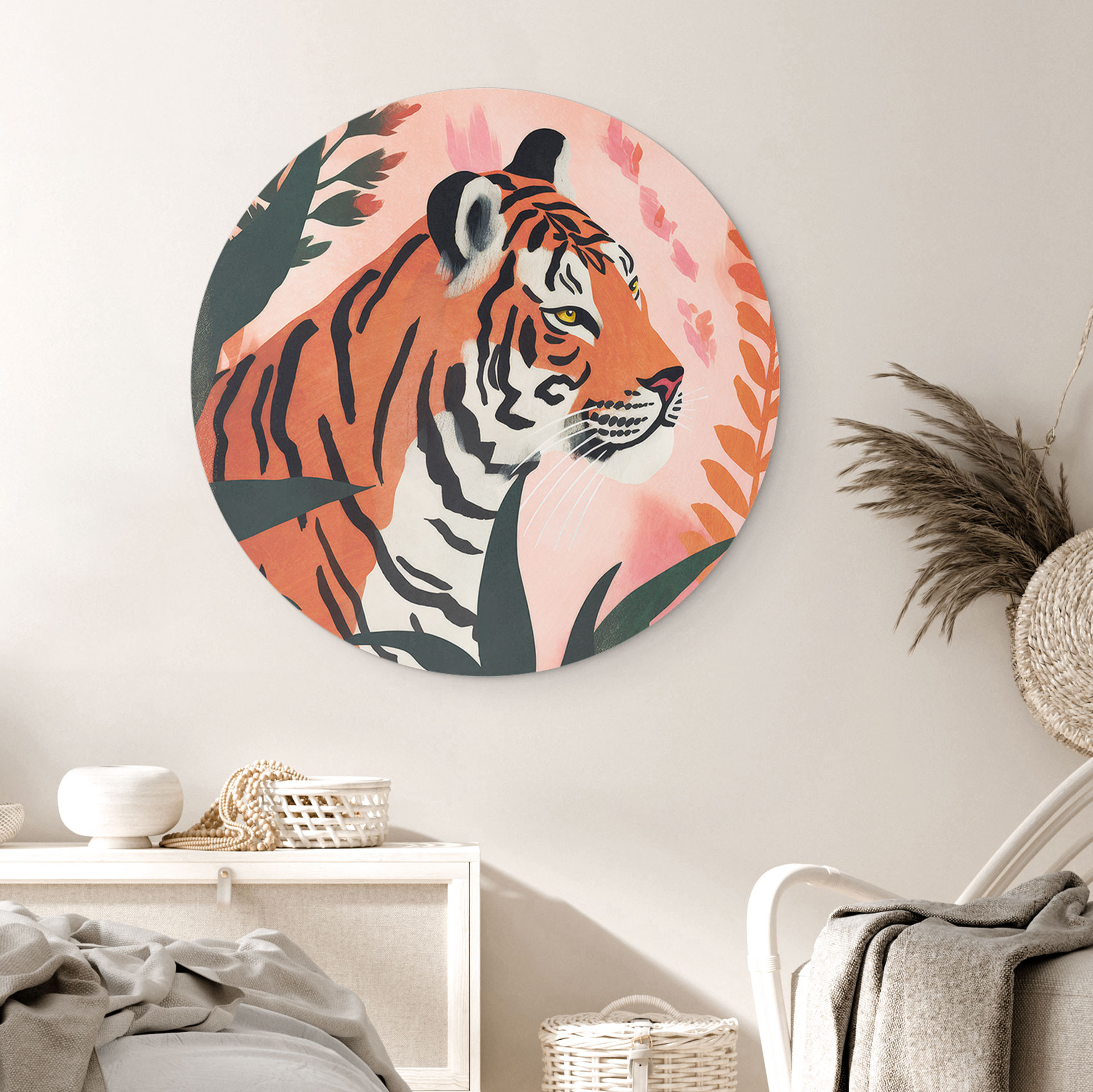 Vægcirkel Tiger i en lyserød jungle - Treechild – print på aluminium (Alu-Dibond)