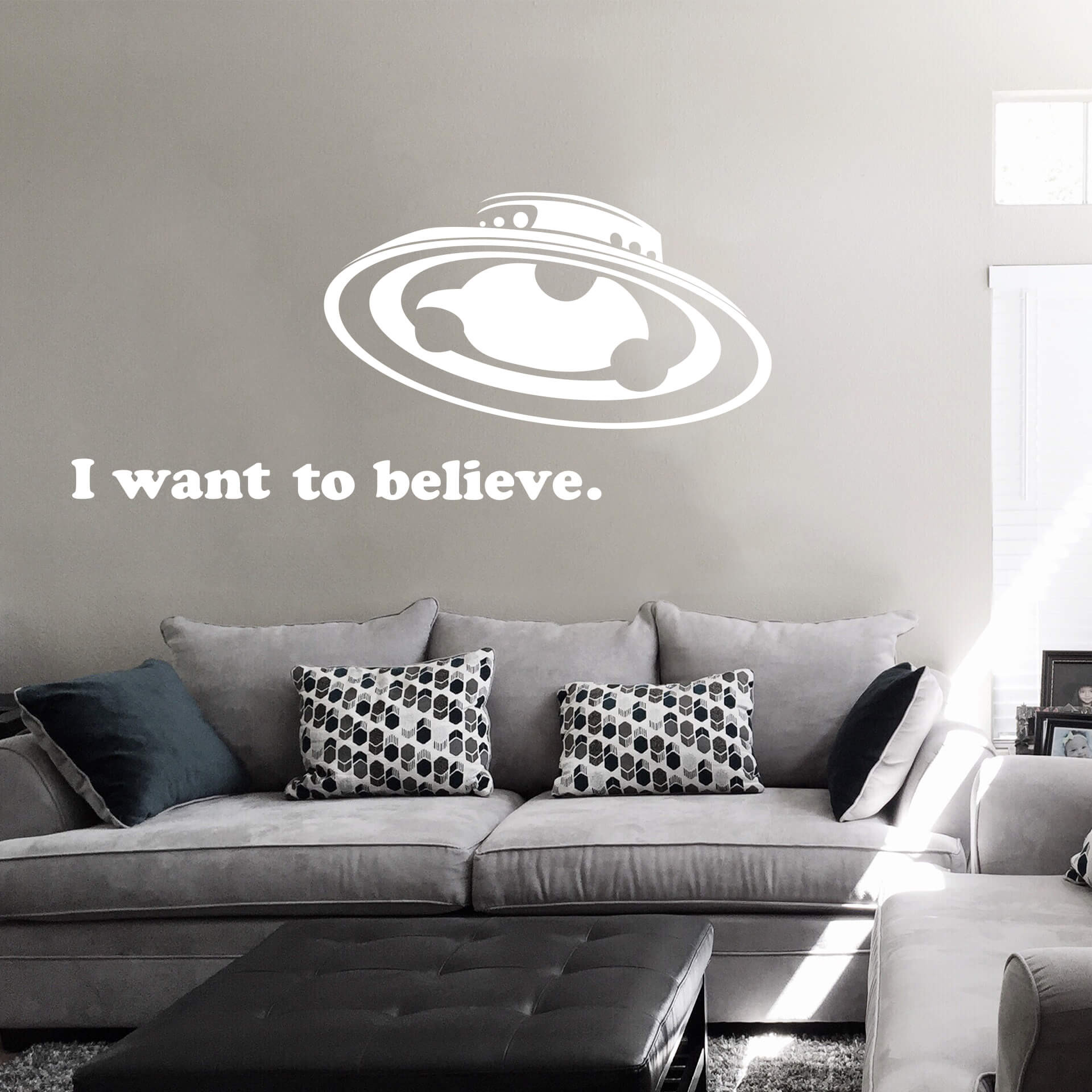 Wallsticker I want to believe.