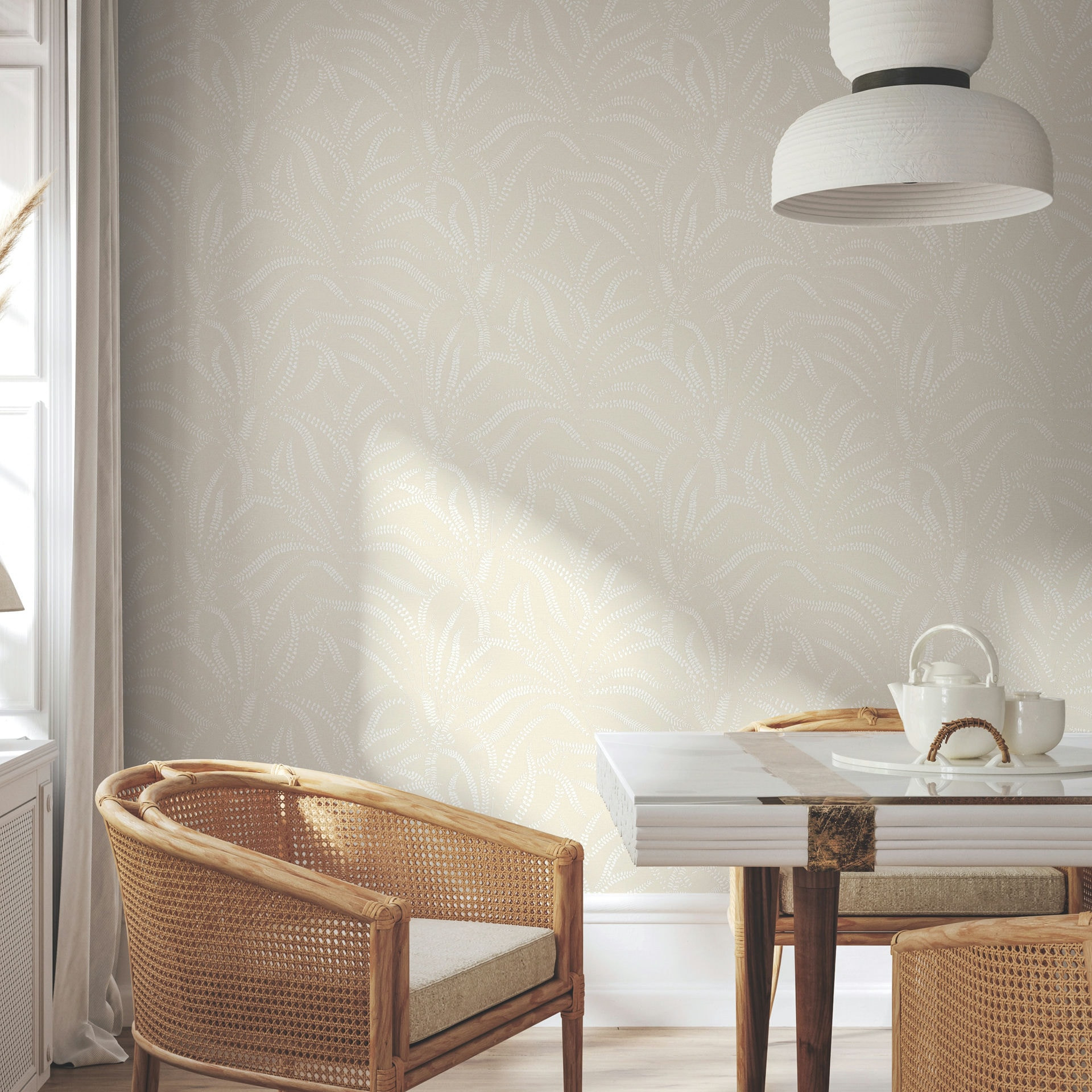 Vliesbehang bladeren, ranken bloemen natuur in beige