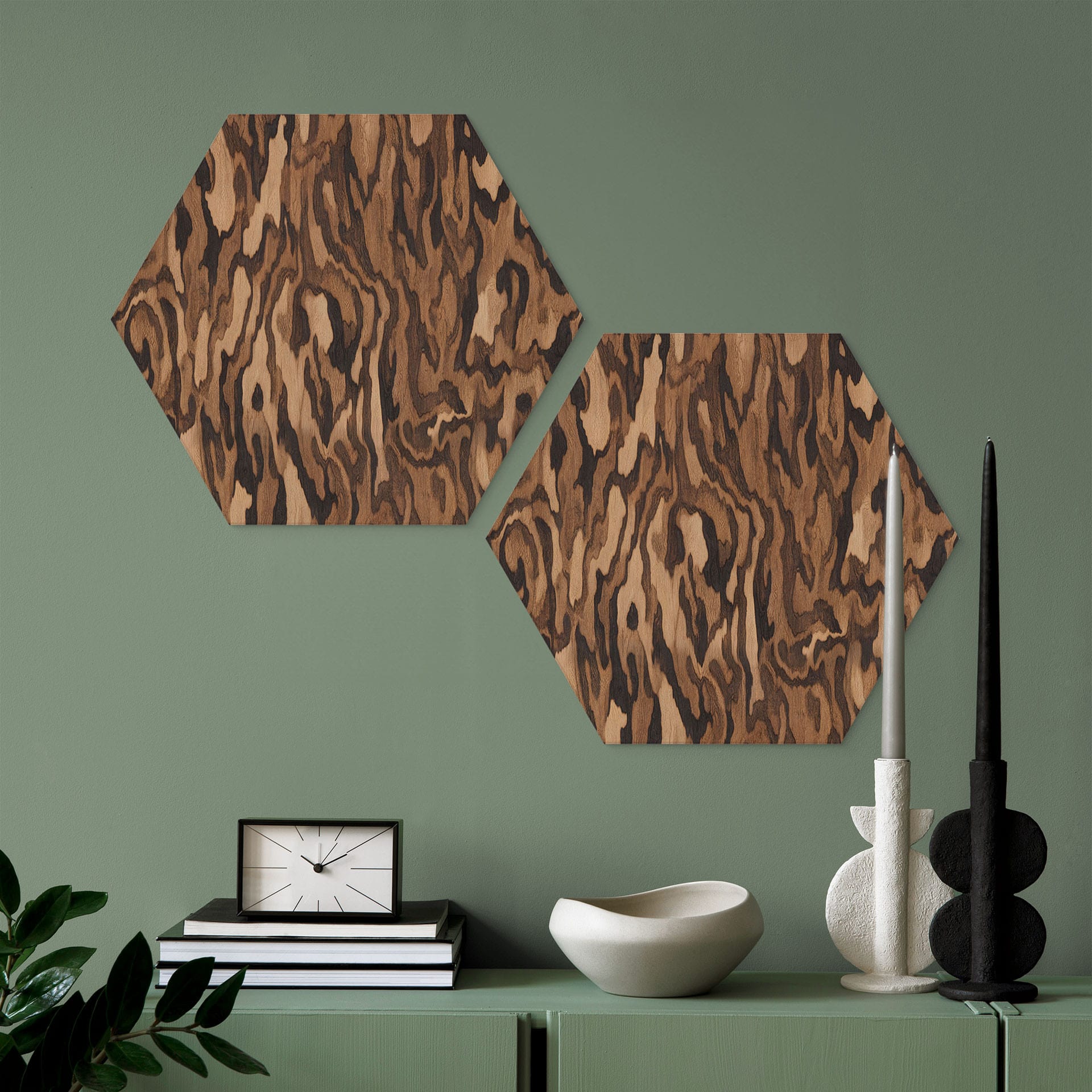 Hexagone Tableau Ettore Walnut - Veinage de Bois Abstrait - Sir Edward x Grigory Gladarev - Alu-Dibond