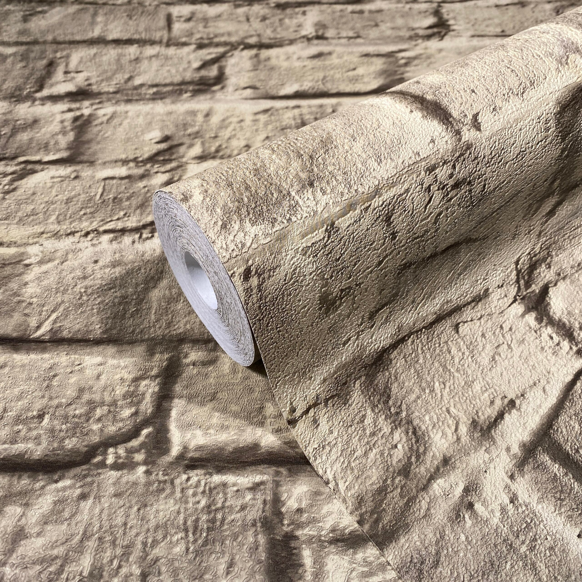 vliesbehang in 3D stone look bruin steen effect