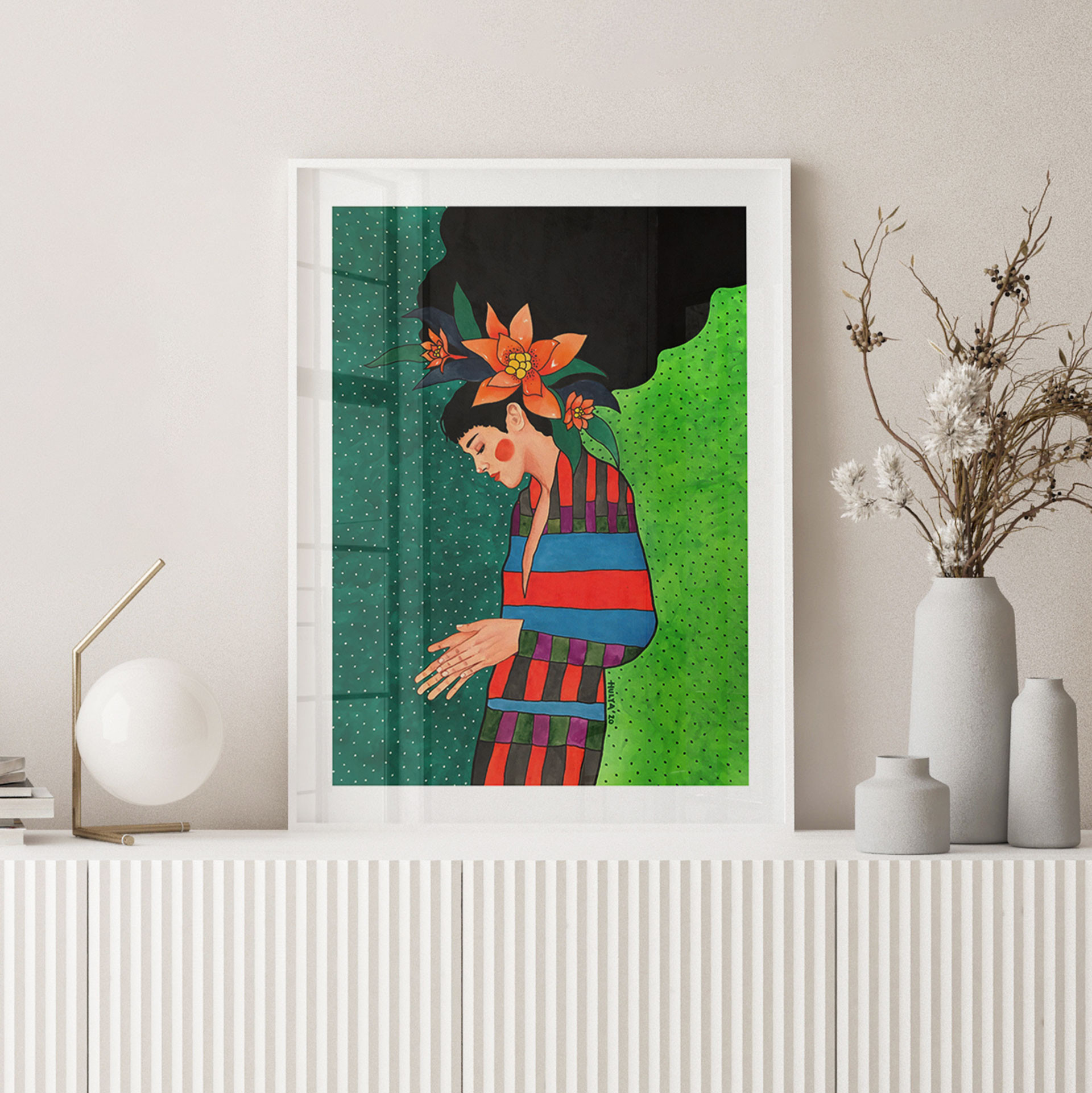 Poster Frau im Streifenkleid mit orangen Blüten - Hülya