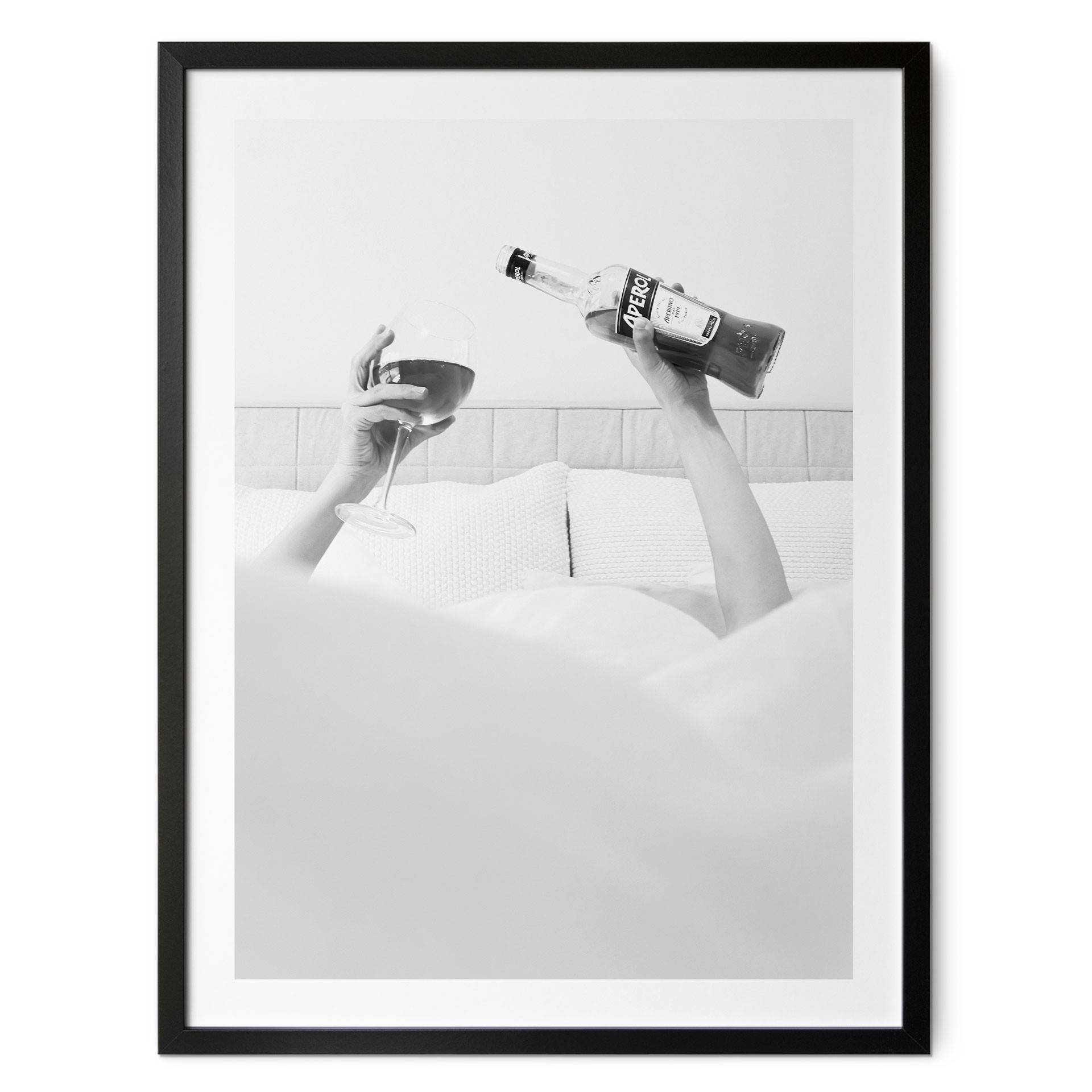 Plakat Aperol time-out w łóżku - Pictufy Studio