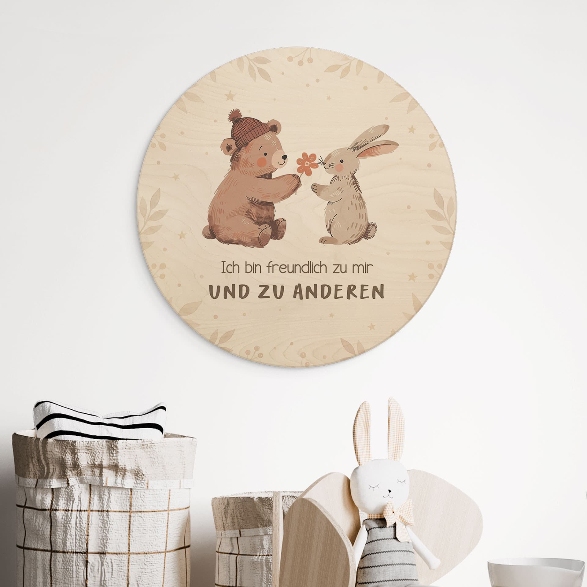 Rundes Holzbild mit Bär und Hase - 'Ich bin freundlich'