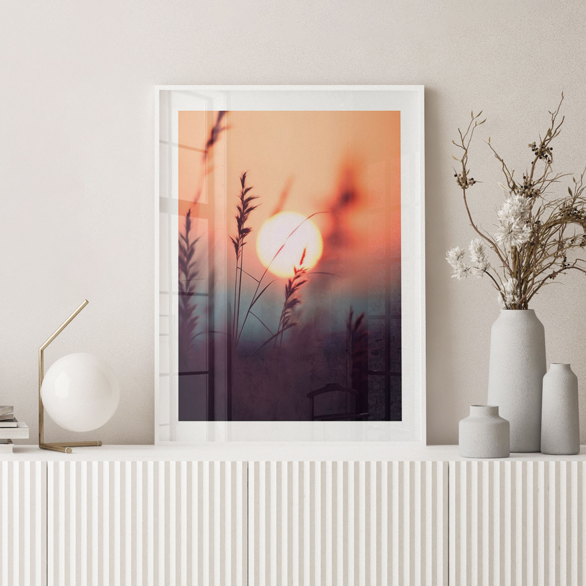 Poster Herbes sous la lumière d'un soleil de plomb - Treechild