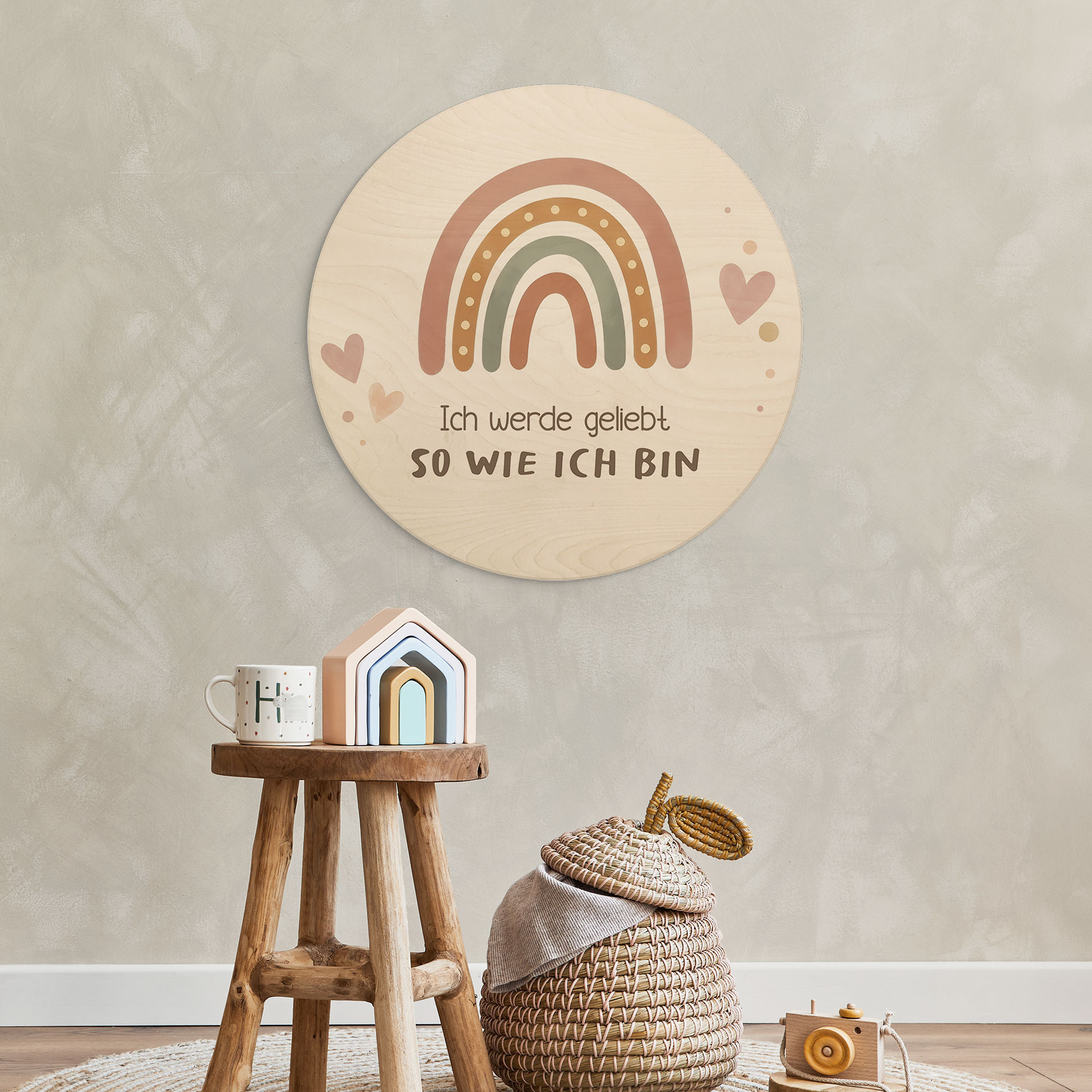 Rundes Holzbild mit Boho-Regenbogen - 'Ich werde geliebt'