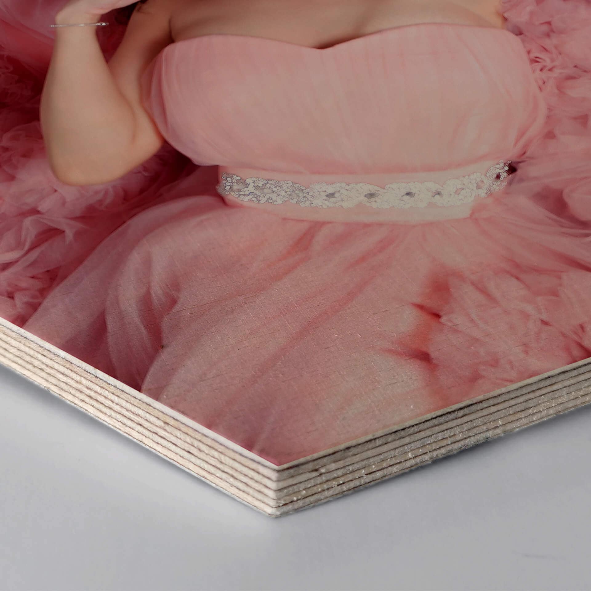 Hexagon - Holz Birke-Furnier - Das rosa Kleid