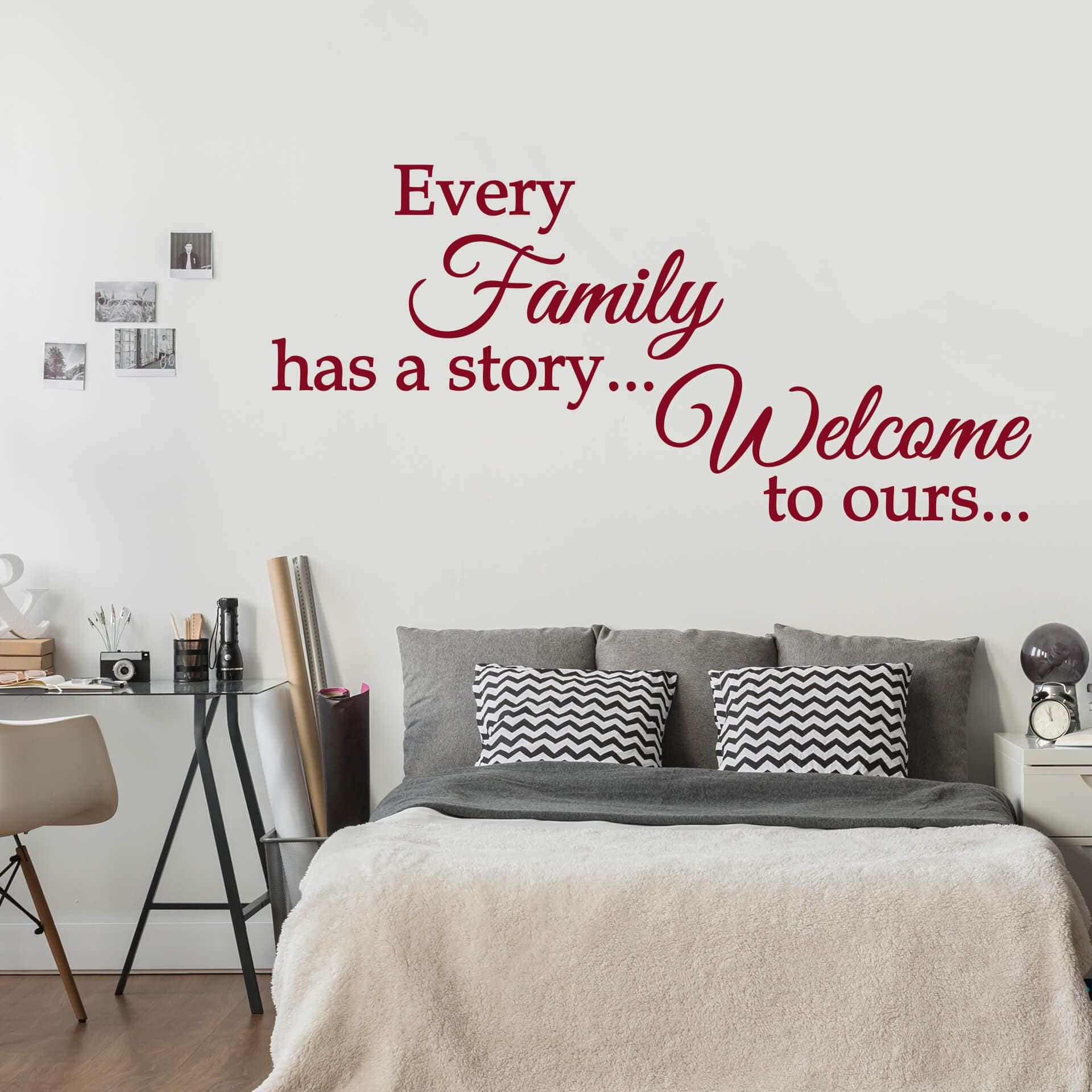 Adesivo murale  – Every family has a story