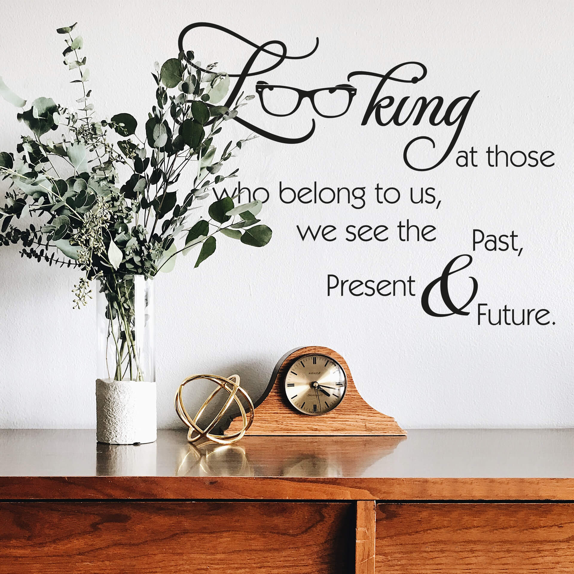 Wallsticker -  Looking at those...