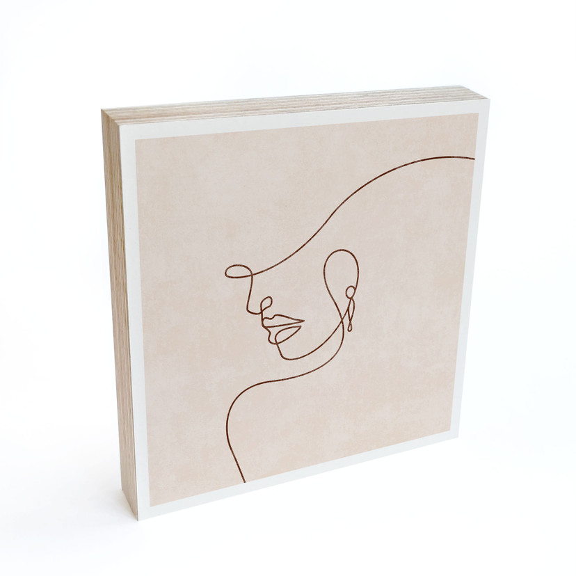 Billede af træ til at sætte op - Delikate konturer af en kvinde - Line Art - Tunaboylu - 15x15 cm