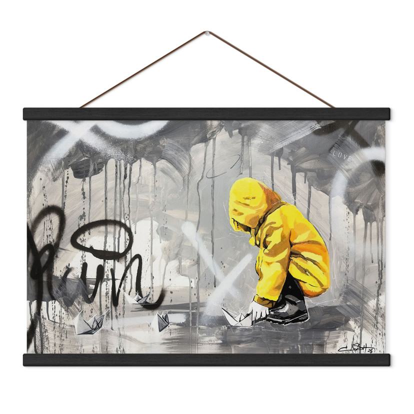 Affiche textile Enfant avec Bateau en Papier Street Art - Habib