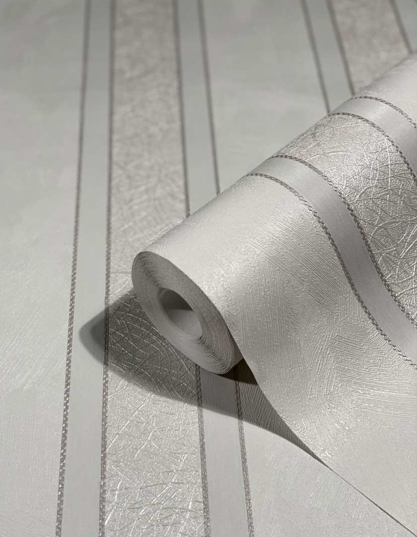 Stribet non-woven tapet Novamur Yvi grå
