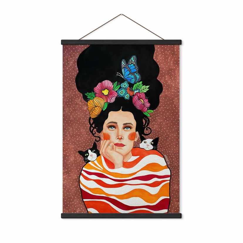 Textielposter vrouw met bloemenkroon en katten - Hülya