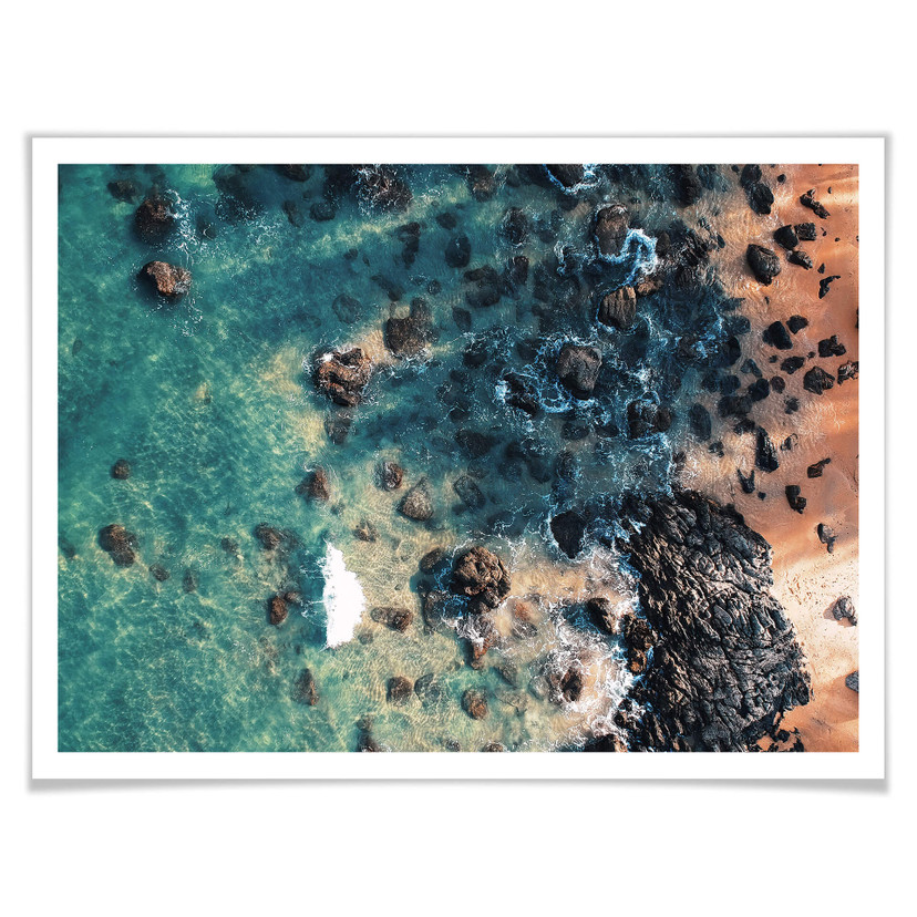 Plakat Widok z góry: Skalista plaża