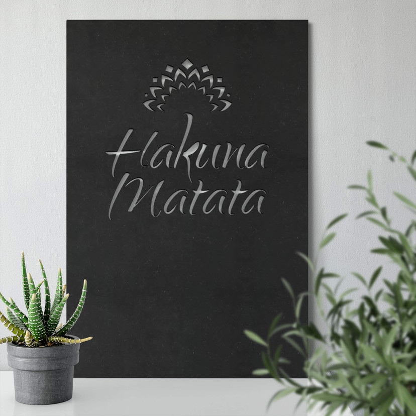 MDF - Dekoracja drewniana Hakuna Matata z kwiatkiem