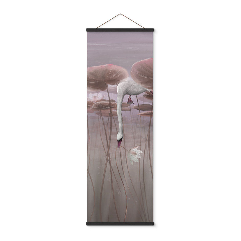 Textielposter lotusbloemen met zwaan in water in donkerroze - Ms Tiff - Panorama