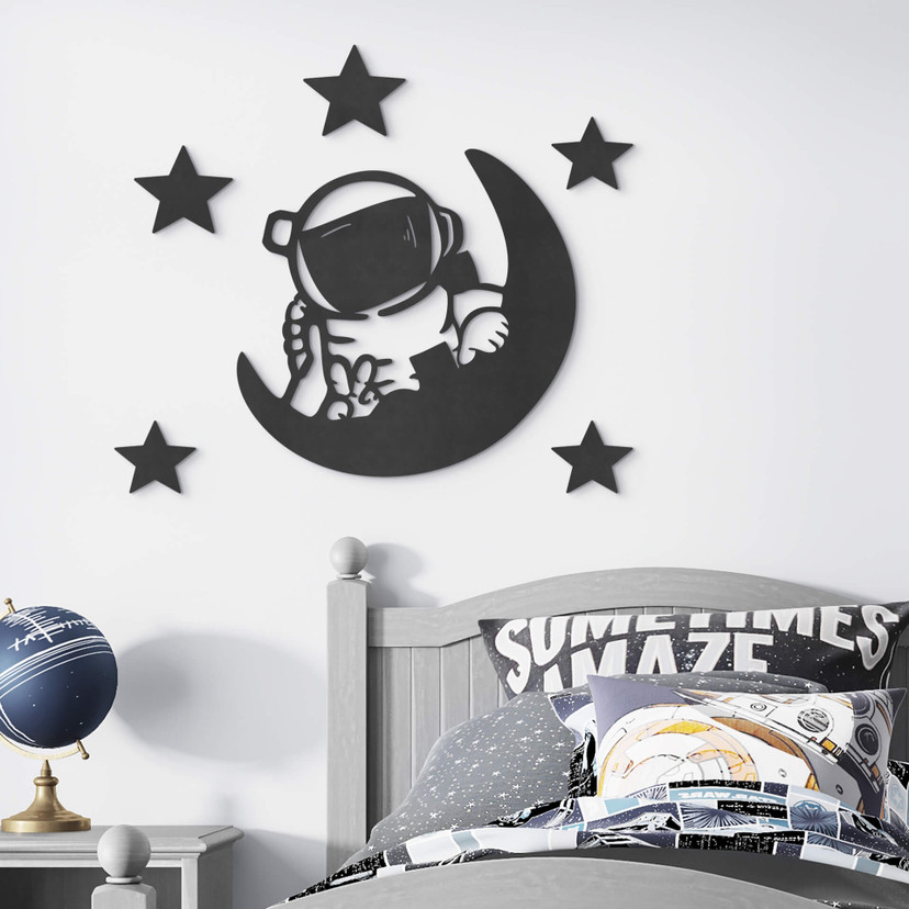 Dekoracja MDF do pokoju dziecięcego - Mały astronauta z księżycem i gwiazdami