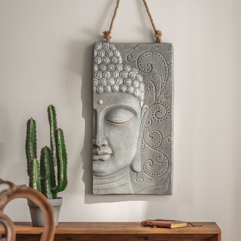 Buddha Wandskulptur - Asiatische Wanddeko aus Kunststein mit Seil - 41x78 cm