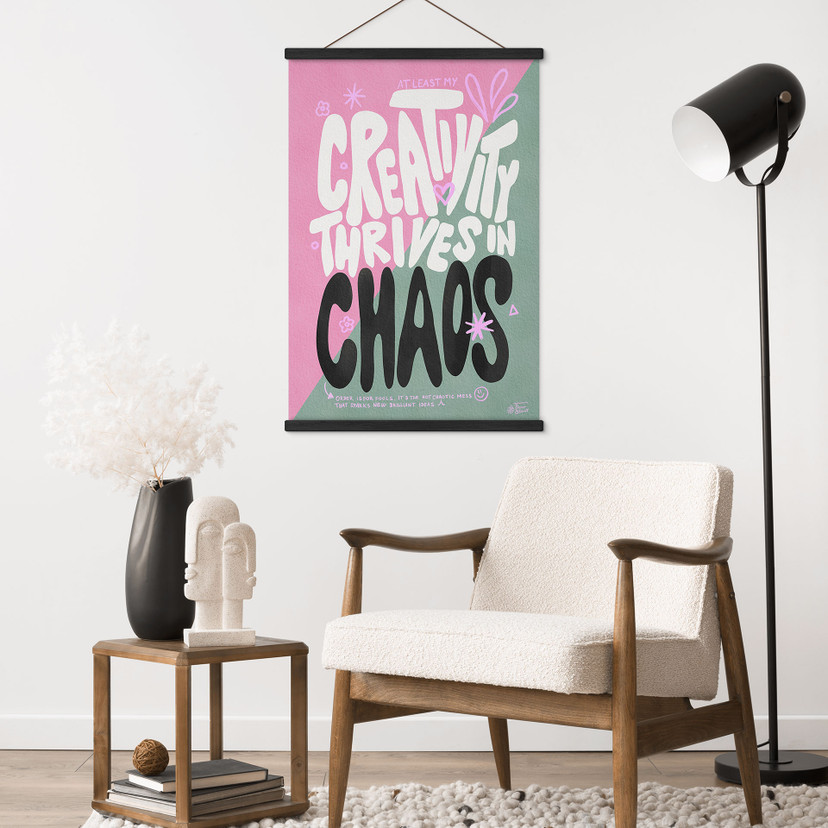 Stoffbild Creativity thrives in Chaos - Bloom