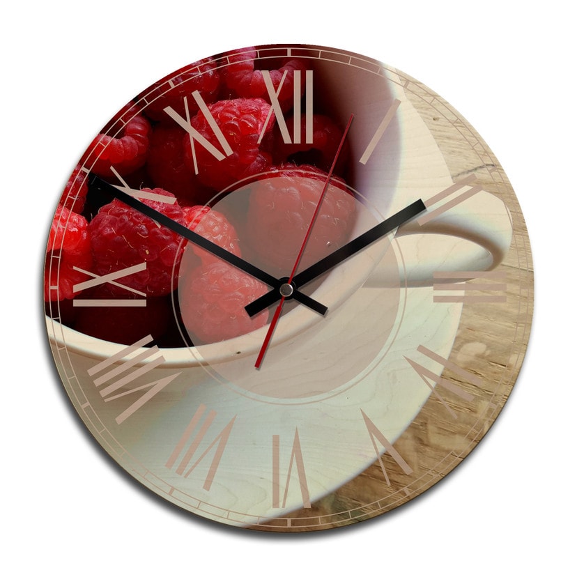 Horloge murale en bois - Dessert aux framboises