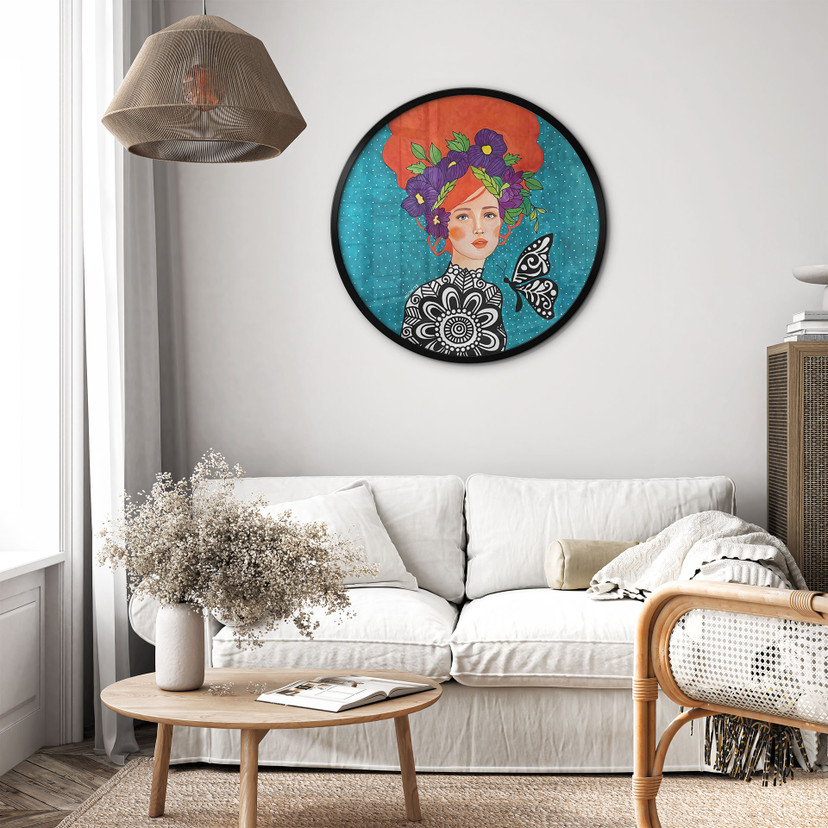 Plakat kobieta motyl z wieńcem kwiatów - Hülya - Okrągły
