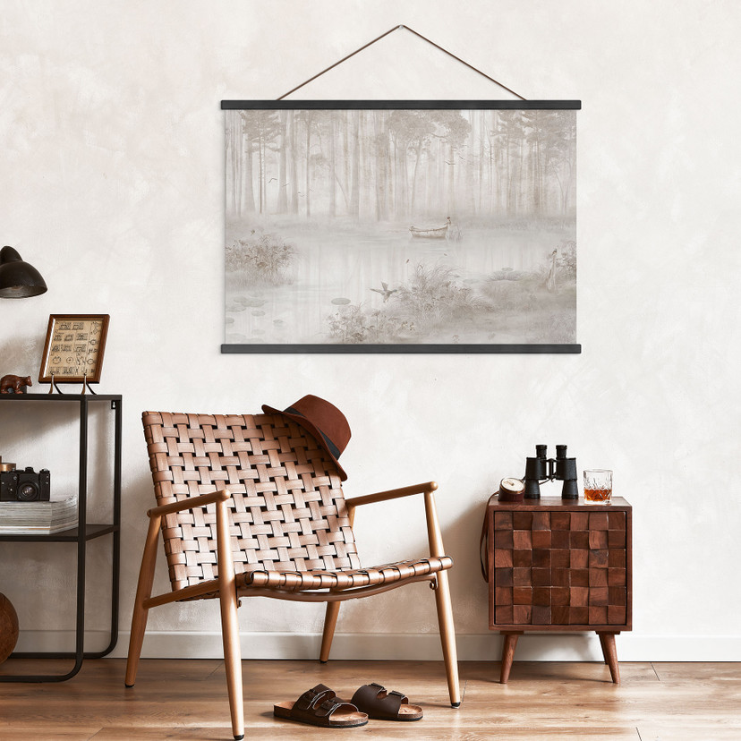 Textielposter Bos aan het meer in de mist in beige - Ms Tiff