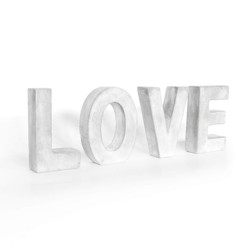 Lettres décoratives en béton LOVE