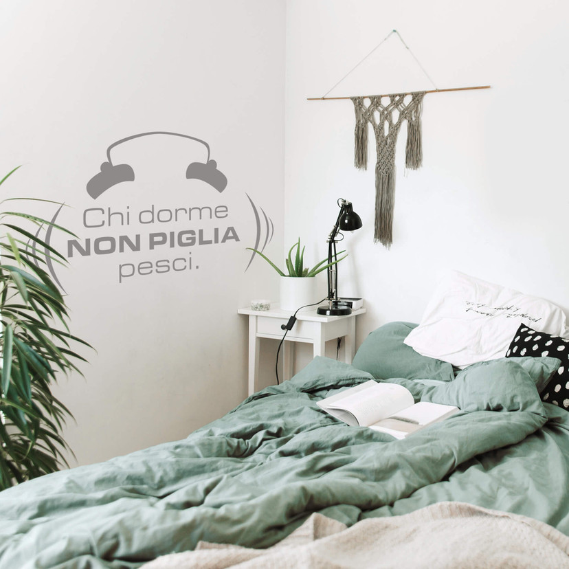 Sticker mural - Chi dorme non piglia pesci