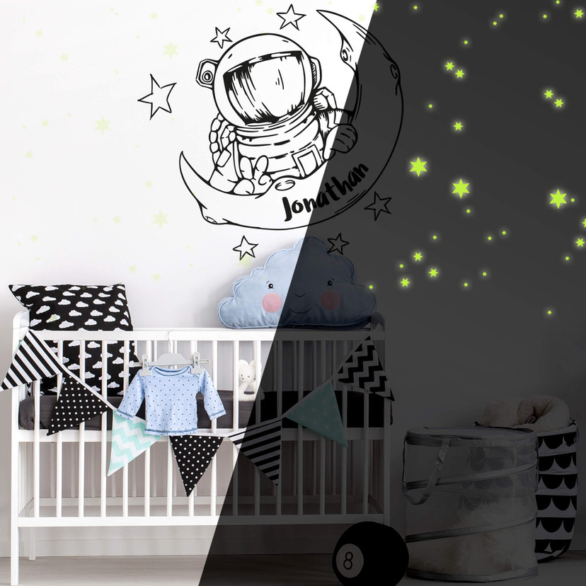 Wallsticker + Navn Astronaut + Stjernelys
